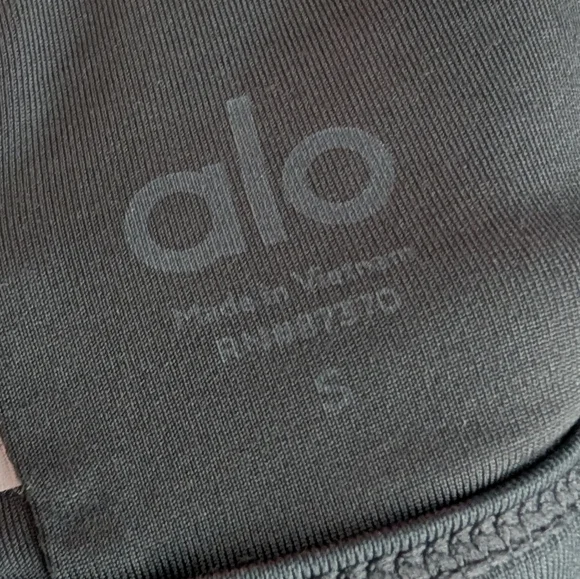 Alo Yoga Sunny Strappy Sports Bra Glossy Black Size S - Picture 10 of 10